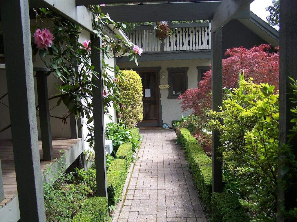 Annie Roes Luxury B&B Bend of Islands Bagian luar foto