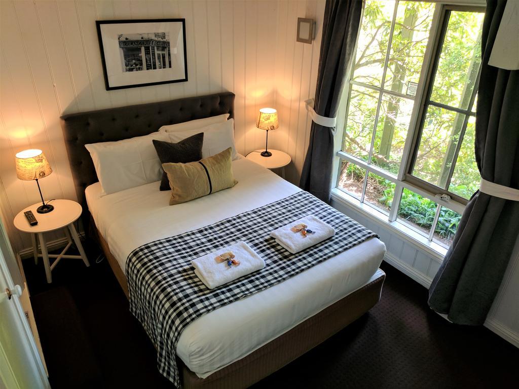 Annie Roes Luxury B&B Bend of Islands Bagian luar foto