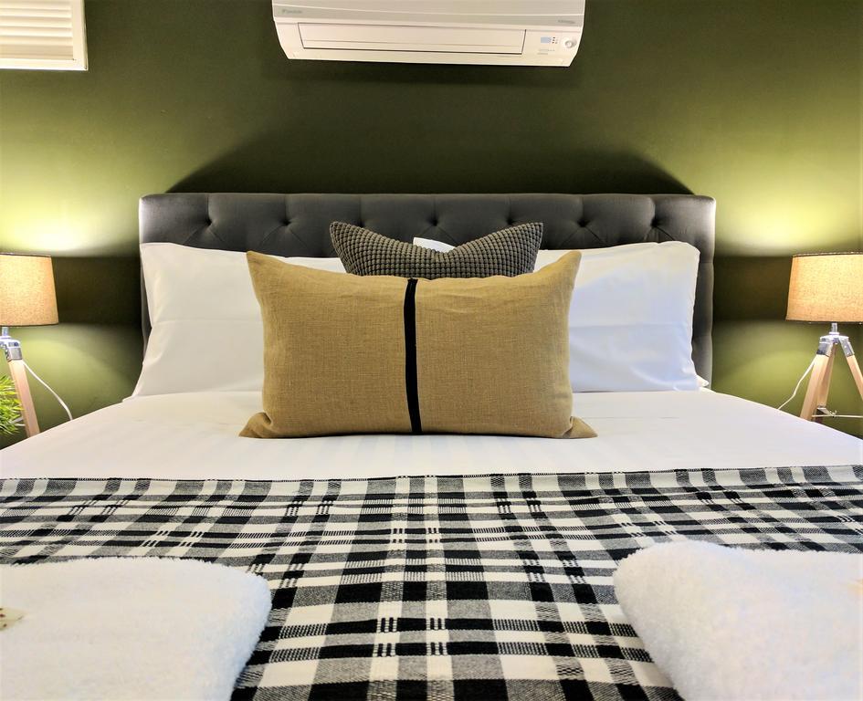 Annie Roes Luxury B&B Bend of Islands Bagian luar foto