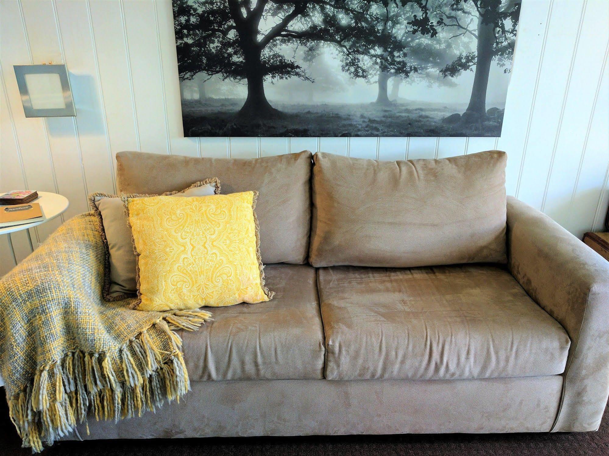 Annie Roes Luxury B&B Bend of Islands Bagian luar foto